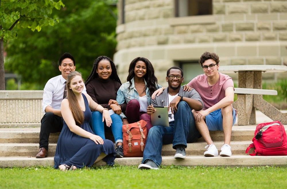 ウィニペグ大学。カナダ留学なら海外留学推進協会。